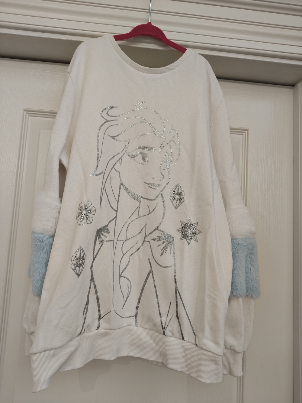 F&F White Kids Elsa Graphic Sweatshirt with Blue Faux Fur Cuffs